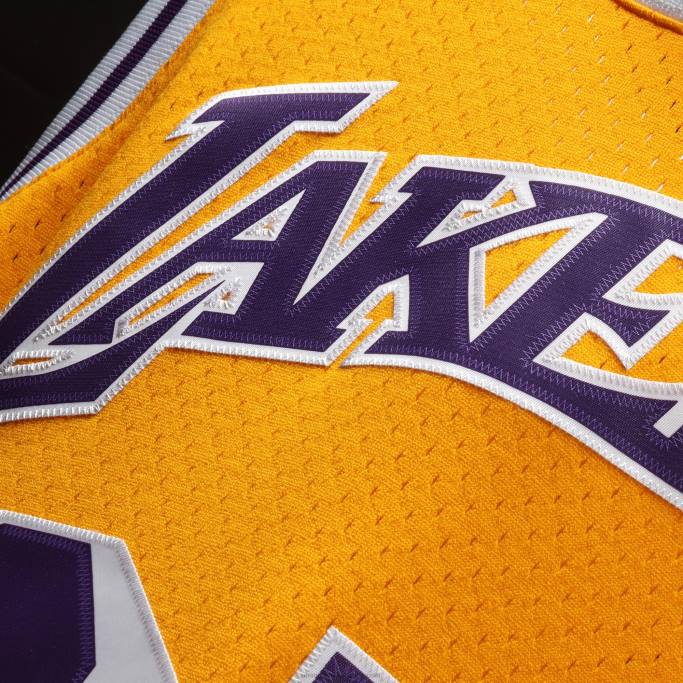 NBA 0F6D190 los angeles lakers magic johnson mitchell & ness gold hardwood classics swingman jersey
