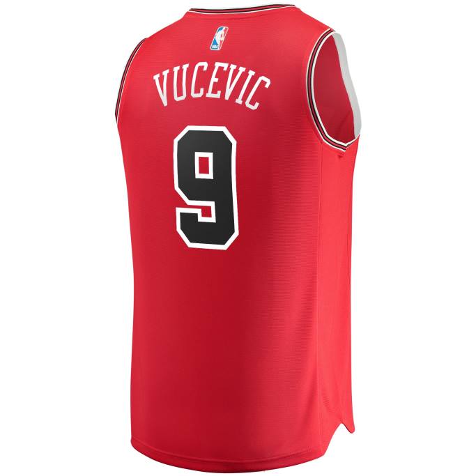 NBA 0F6D17361 réplica de camiseta roja de los toros de chicago nikola vucevic